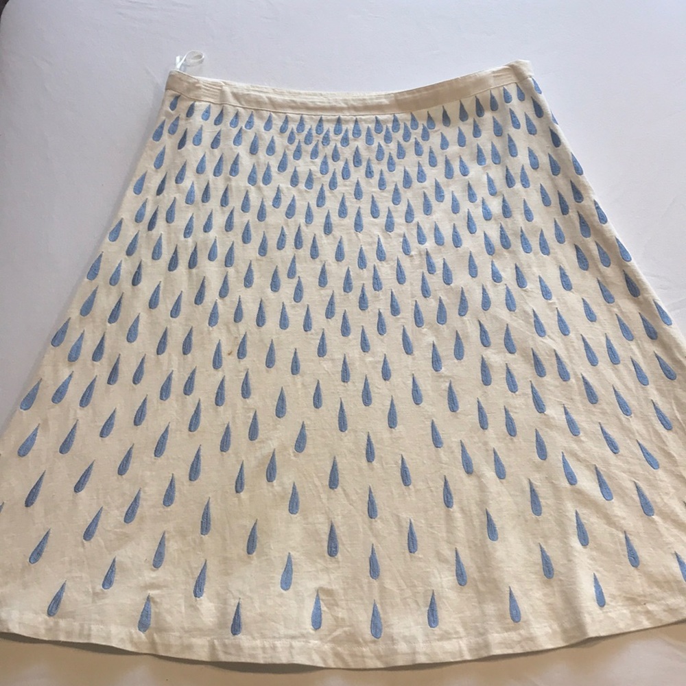 Rain drop pattern A line skirt.